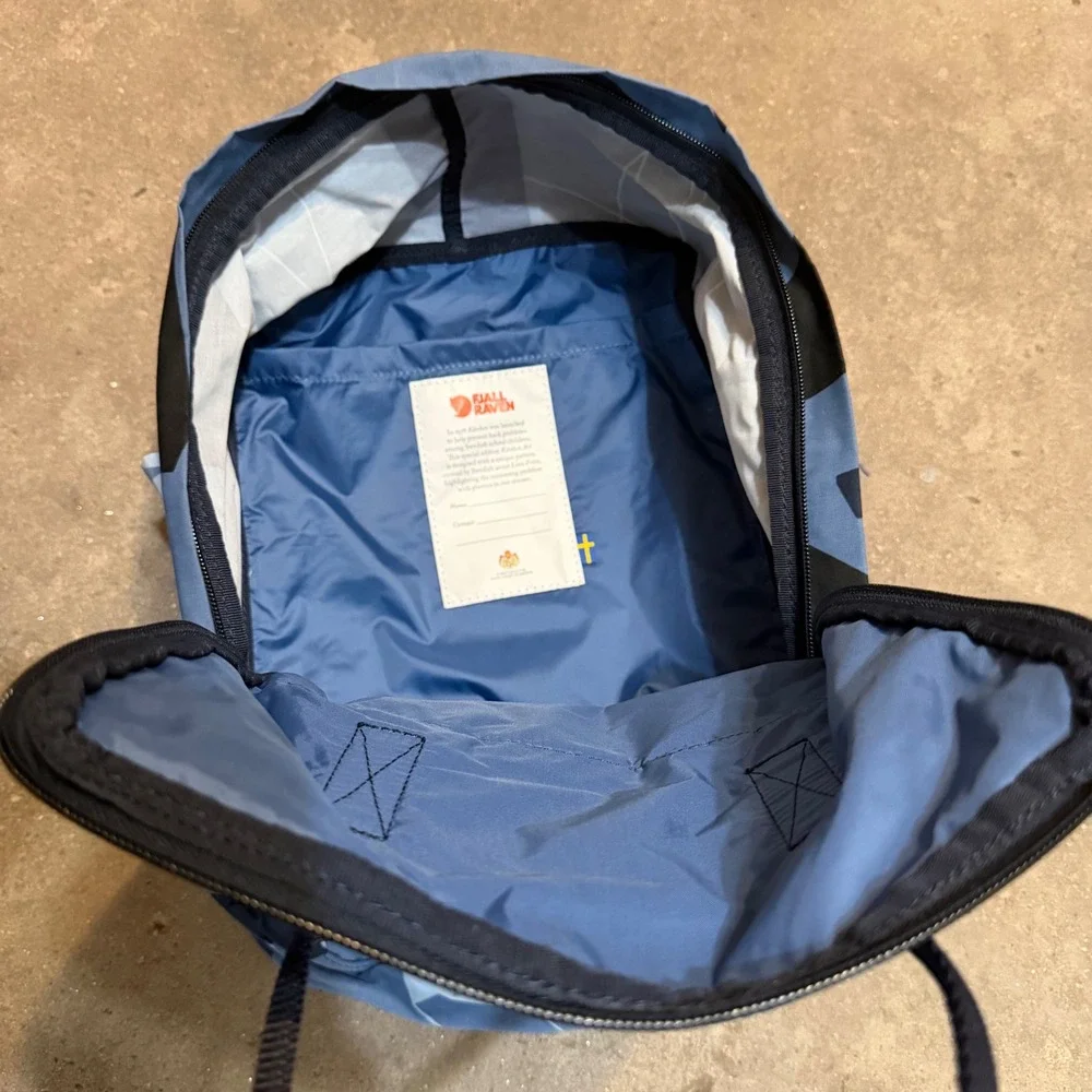 Fjallraven Kanken Art Backpack Unisex Small Blue Linn Fritz Ocean Surface‎ 23610